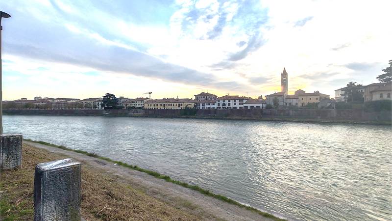 NUDA PROPRIETA': ELEGANTE APPARTAMENTO VISTA ADIGE